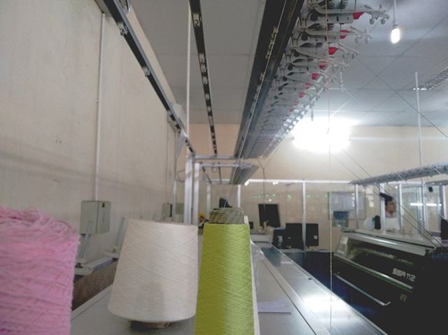 sourcestudioco's tweet image. This is how your fashion looks like originally

#sourcestudio #vietnam #factory #denim #lowvolume #clothingmanfacturer #vietnamlowvolume #highquality #fullyfactored #fabricsourcing #trimsourcing #fashionweekdesigner #emergingbrand #sampling #shortruns #vietnamfashion