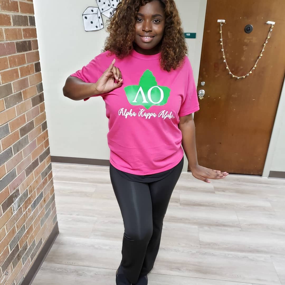 keedythequeen's tweet image. I took the road less traveled by, and that has made all the difference💗💚
#TheTailAlwaysPrevail #fall19 #aka1908