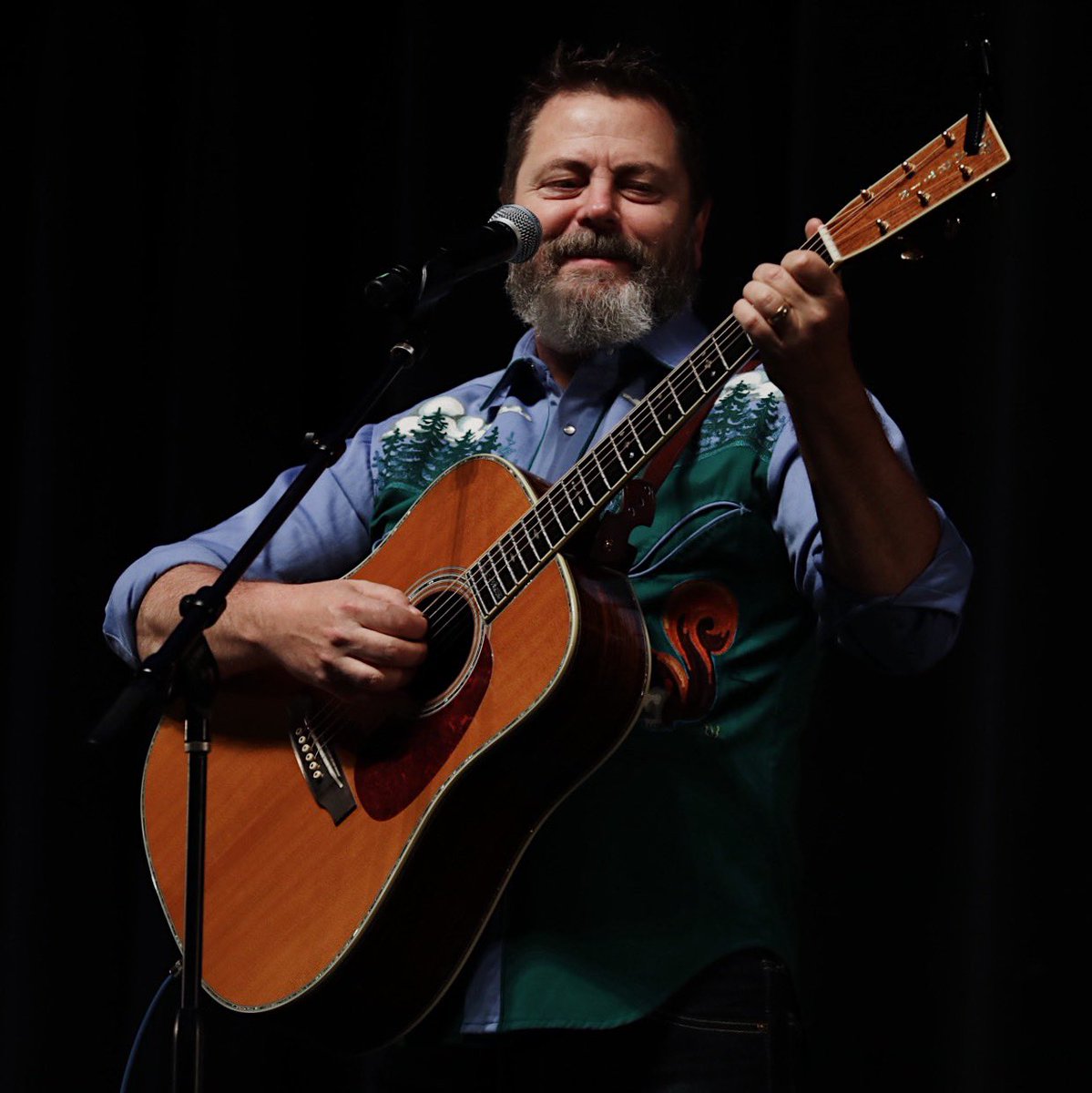kodak_center's tweet photo. Mr. @Nick_Offerman was here tonight for 2 hilarious shows, and we are forever grateful. π·: @tomasflint #allrise #kodakcenter #nickofferman #roc #rocevents #visitroc #thingstodoroc https://t.co/QzqvUnE4BQ