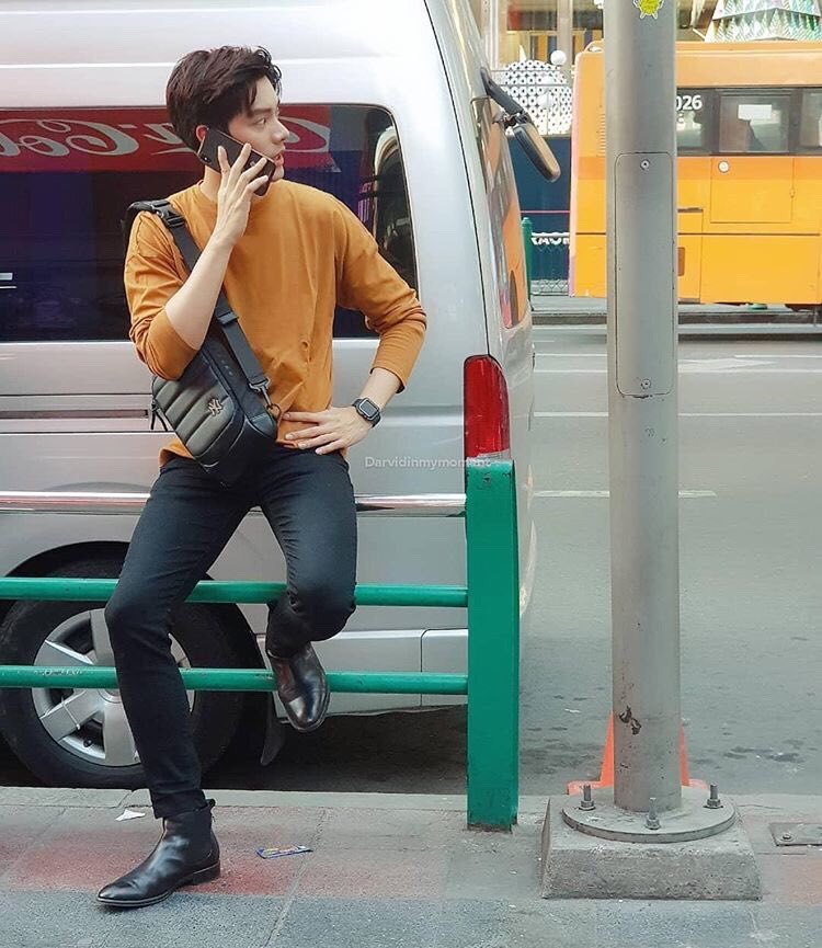 hanjeje097's tweet image. 彷彿已經沒有人在乎大衛在直播中妝髮怎樣，全部都在轉等車照XDDDDDD

#TaeDarvid 
#เต้ติสชีวิตโลเทค
#superboyprojectweek10