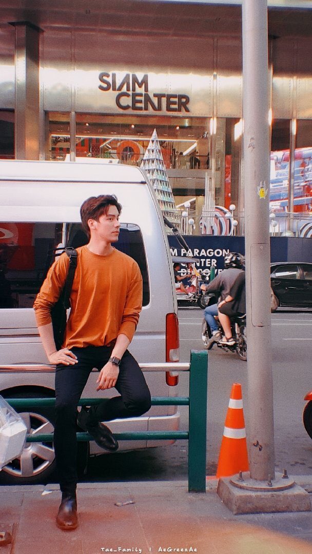 hanjeje097's tweet image. 彷彿已經沒有人在乎大衛在直播中妝髮怎樣，全部都在轉等車照XDDDDDD

#TaeDarvid 
#เต้ติสชีวิตโลเทค
#superboyprojectweek10