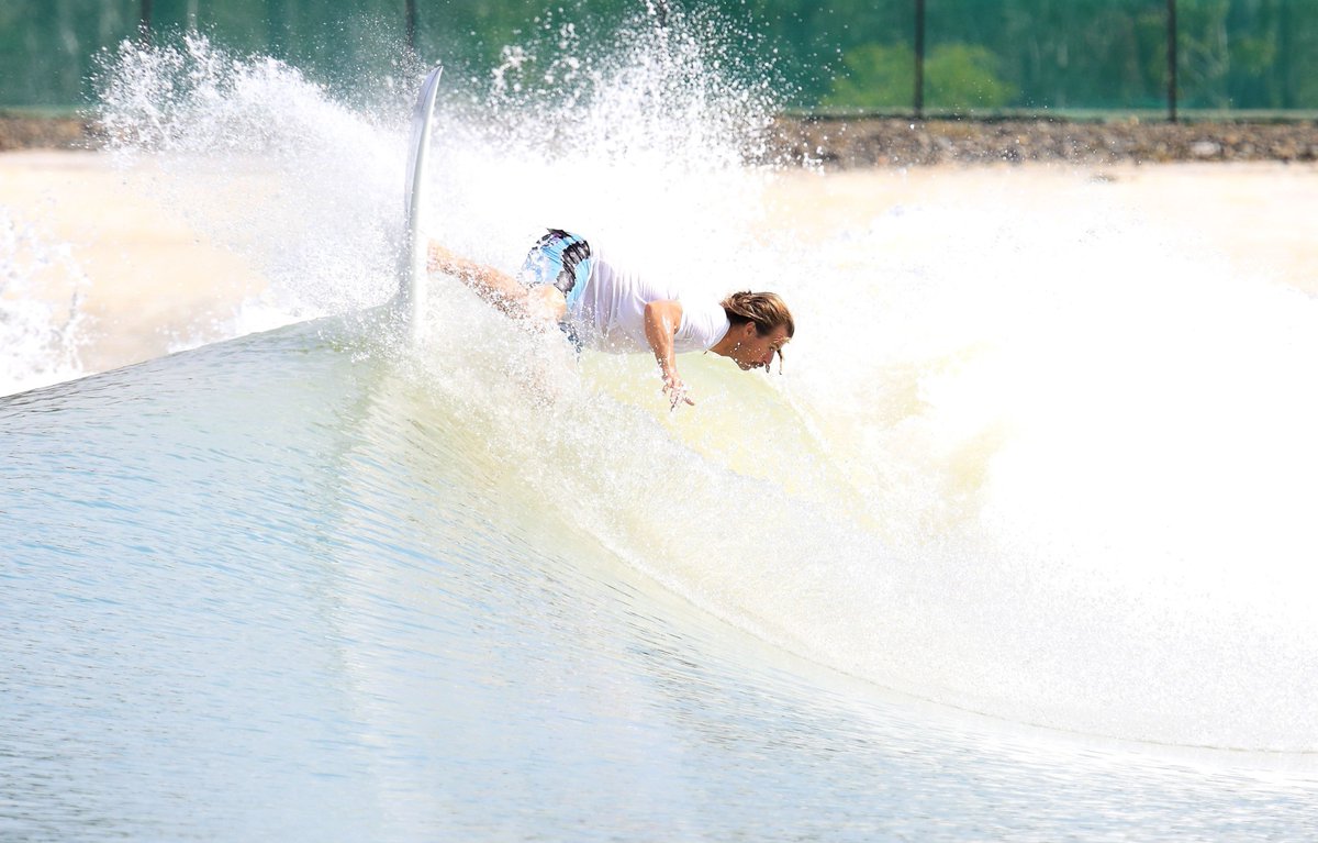 Surf_Lakes's tweet image. At recent licensee demonstration days, Mark Occhilupo showed clearly why 5 Waves technology should be the choice for anyone looking to build a surf park!
#SurfLakes #5Waves #wavemachine #wavepool