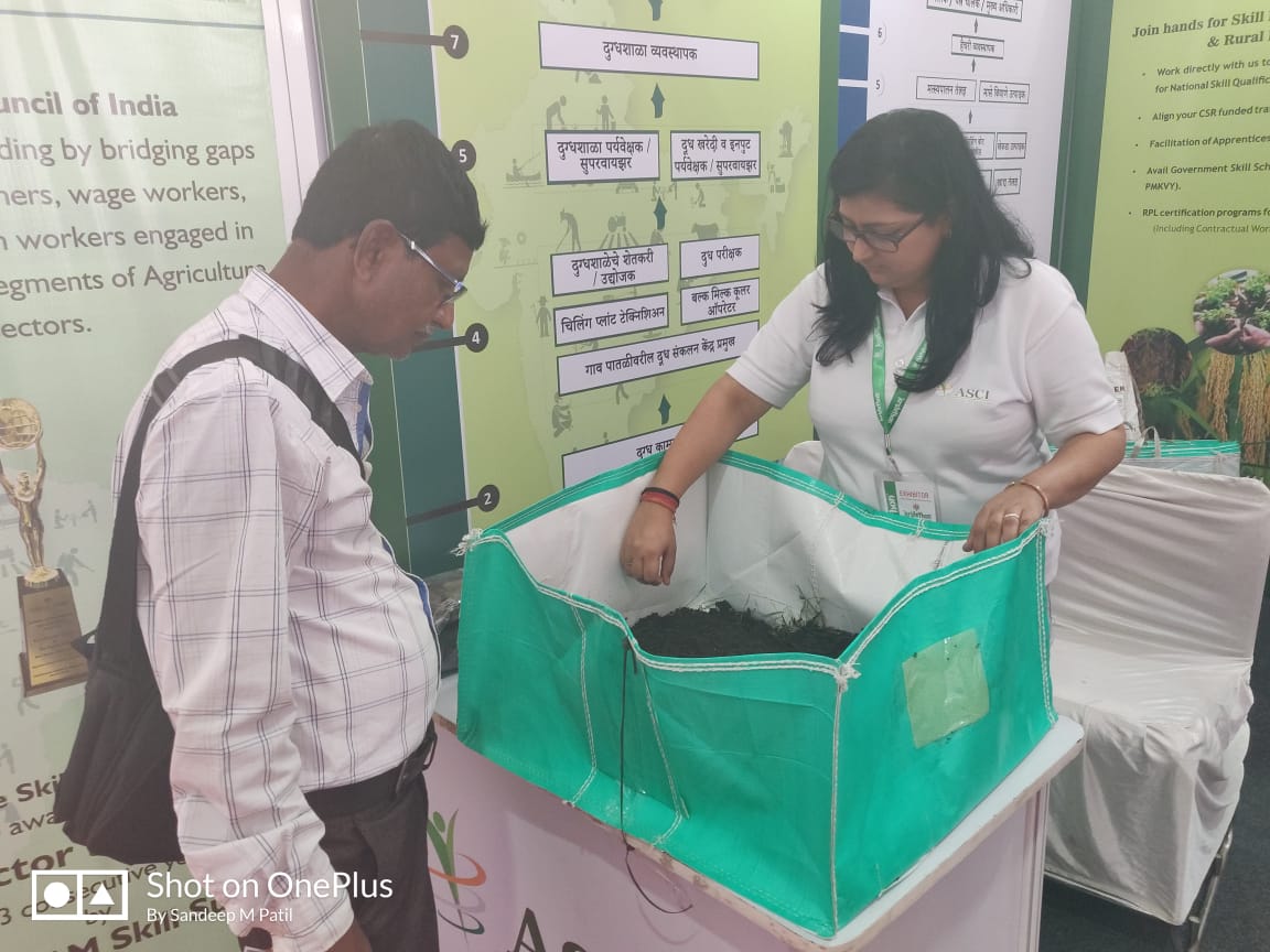 ASCI_AgriSkills's tweet photo. ASCI's participation for 3rd day in various skills demonstration at #Krishithon #Nashik #Maharashtra
@MSDESkillIndia @NSDCINDIA https://t.co/FHkj8agXBX