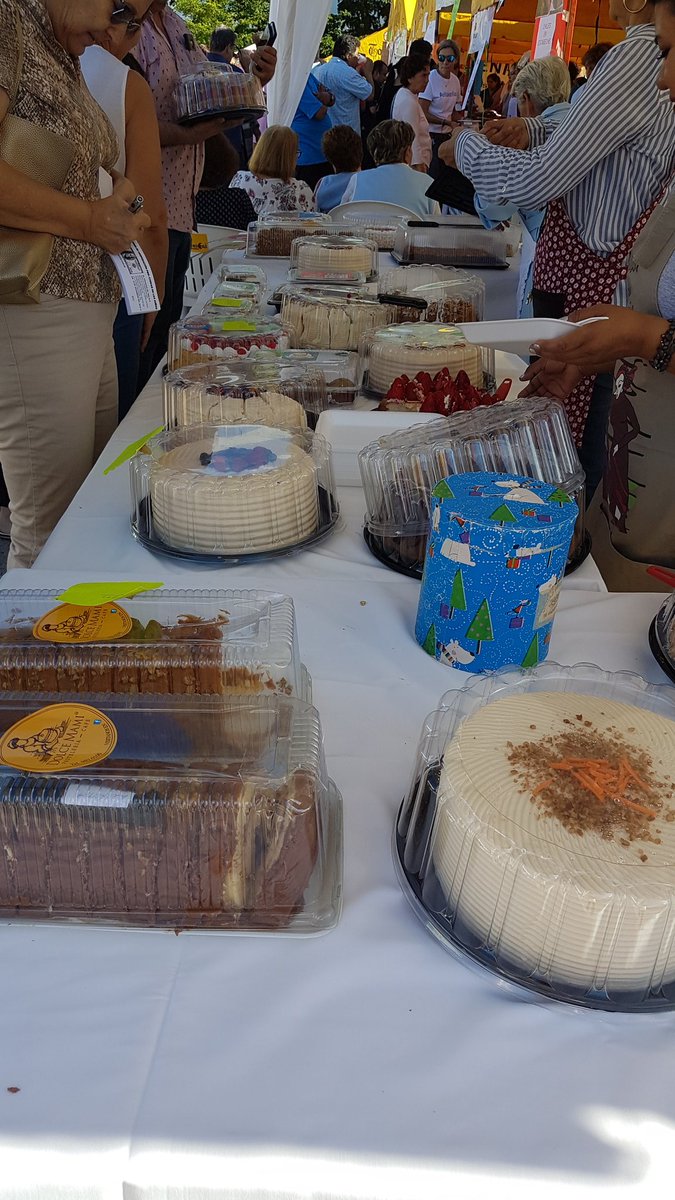 #undiaparaayudar apoyen a la #ciudaddelosniños en la venta de ricos pasteles! En el #tecmimenio
