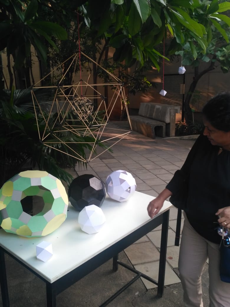 FLAMEUniversity's tweet photo. UndergraduateStudents put up an exhibition as part of Geometrical Construction-2D&3D design course that develops in the participants, an appreciation of the underlying order of space and matter around us.
#StudentShowcase #FSFPA #Design #FLAMEExperience https://t.co/gkS0NI77dd