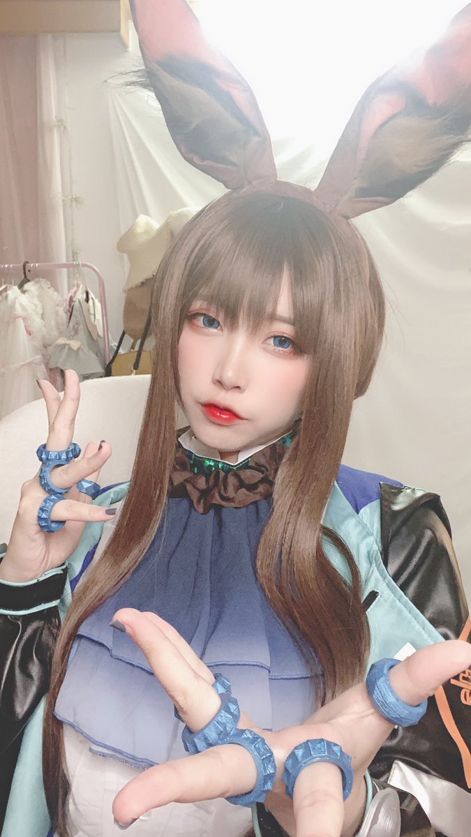 阿米娅 https://t.co/jAfz13aQRB