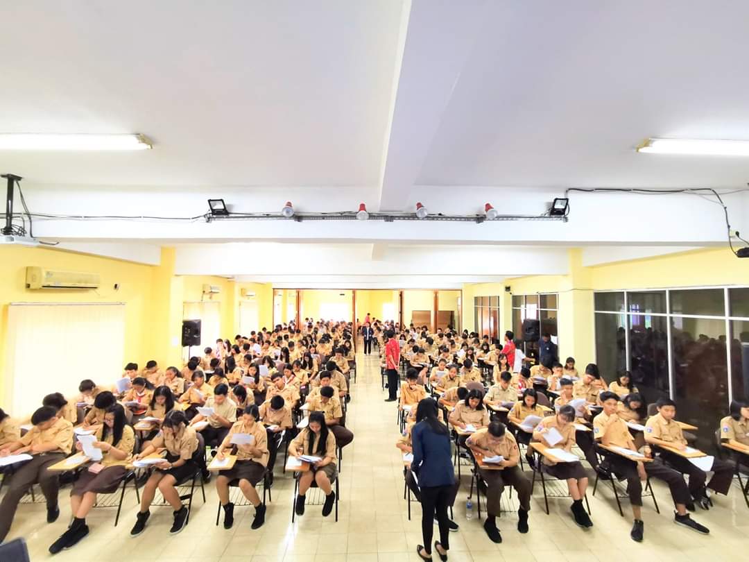 yncibs's tweet photo. 🌏ทางก้าวหน้าก้าวไกลสู่สากล
International Moral and Ethic Contest #IMEC2019
เมื่อวันที่22พ.ย.2562 
🇲🇨ศูนย์ปฏิบัติธรรมอินโดนีเซีย DIMC of INDONESIA ร่วมกับชมรมพุทธศาสตร์สากล ✨
🎉ได้จัดการสอบตอบปัญหาธรรมะทางก้าวหน้า ณ ประเทศอินโดนีเซีย 
#ธรรมะทางก้าวหน้า
#สอบทางก้าวหน้าต่างประเทศ https://t.co/OTFiauPa5e
