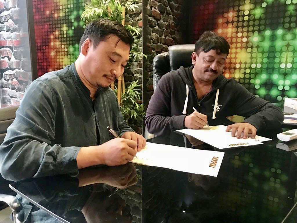 RGVzoomin's tweet photo. INTERNATIONAL TRAILER of ENTER THE GIRL DRAGON will be released on December 13 th In BRUCE LEE’s home town FOSHAN CITY in CHINA #EnterTheGirlDragon https://t.co/MkyK7HssSl