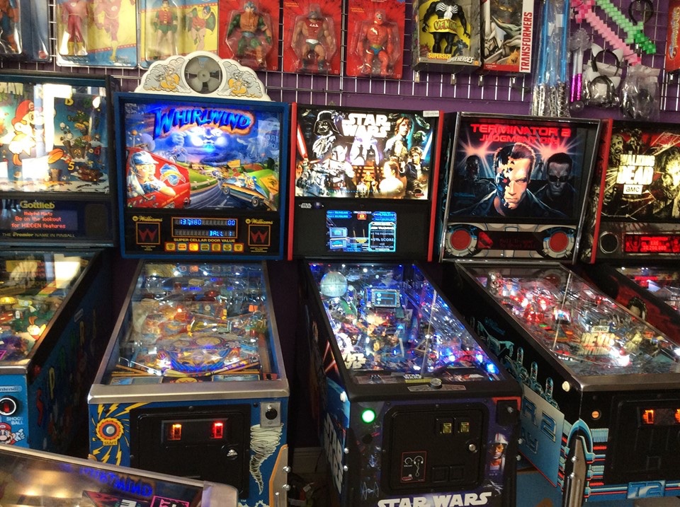 RetroZoneArcade's tweet photo. By popular demand! Select games for sale!

Just in time for the holidays! Arcades and pinballs make the ultimate gift!

Check out our list of arcades and pinballs available.

https://t.co/5TFwjzBnKg https://t.co/tXNi9XP9fE