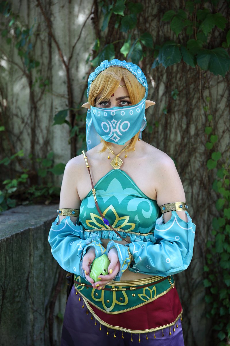 Happy_Sakura_CP's tweet photo. I got some great shots of my Gerudo Link back!

#PAX #paxwest2019 #paxwest #gerudolink #LegendOfZelda #BreathoftheWild #BreathoftheWildLink #cosplay #cosplayer https://t.co/xPxQ5LnM9D