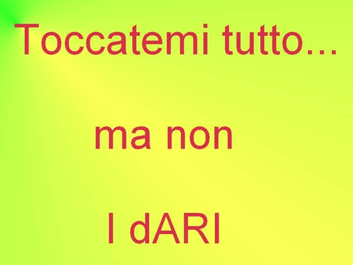 itsmrsnobody's tweet photo. Le pagine Facebook del 2010 regalano emozioni infinite https://t.co/GJuaqs1rcv