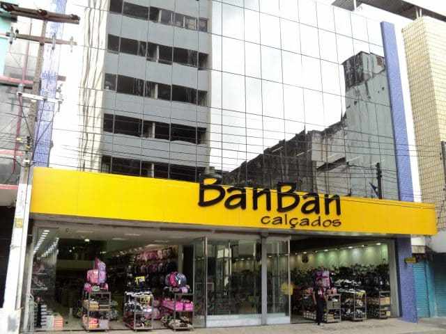 banban calçados shopping arvoredo