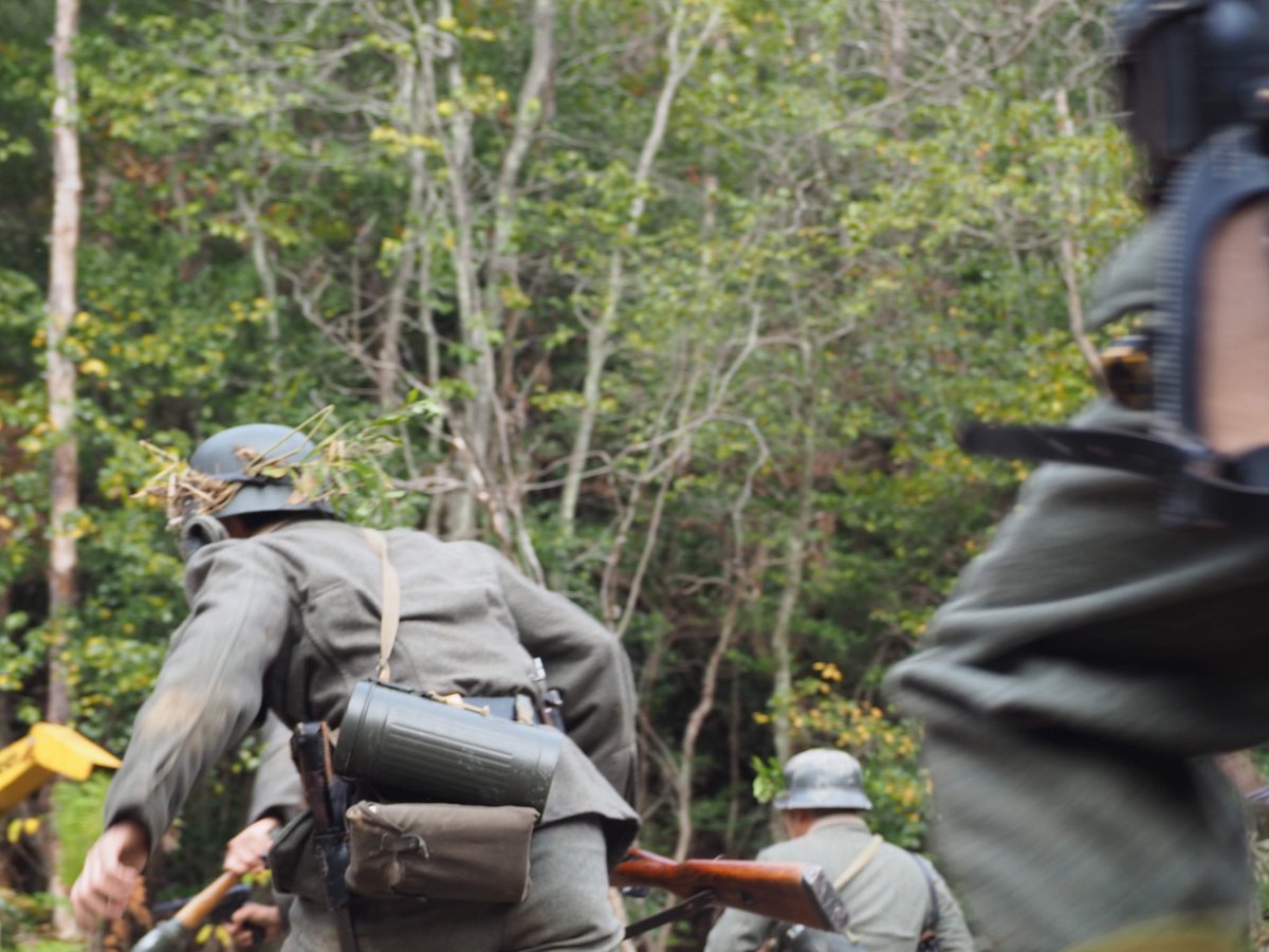 いももち 実物 على تويتر 後ろ姿がエモいドイツ軍 本当にかっこいい瞬間を撮っていただきました 感激 Fubar2019