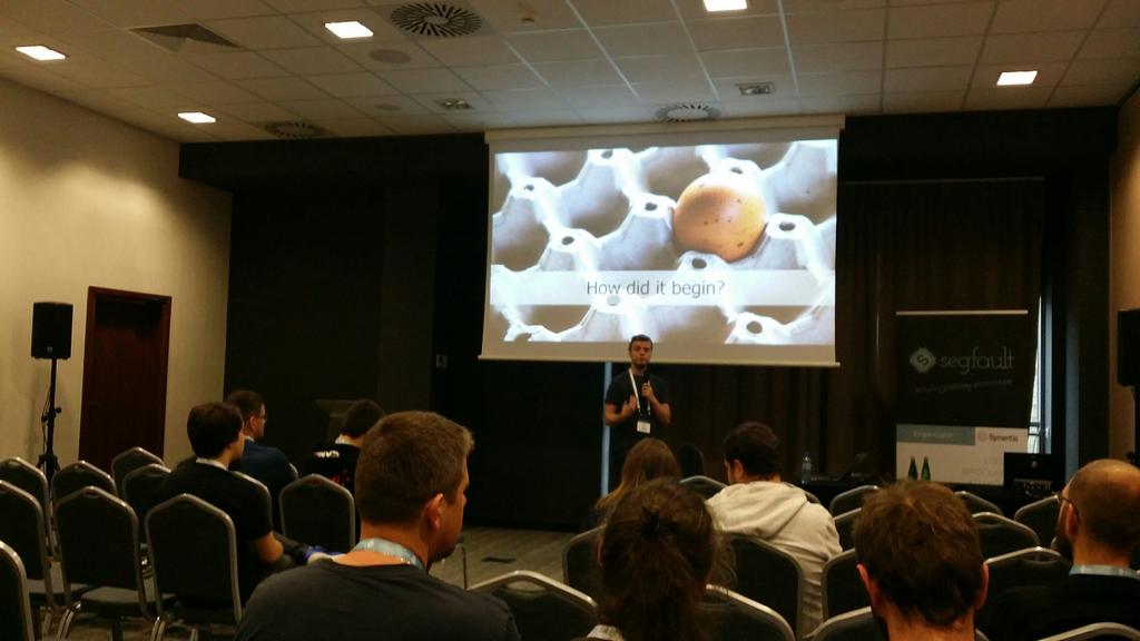 k_owsiany's tweet photo. @sebastianrabiej opowiada o #codereview na #SegFaultUnconferenceKraków2019
#SegFaultUnconference
@SegFaultConf
#conference
#mrdev
#AfterConf
#konferencja #it https://t.co/h2kWbbY0m7