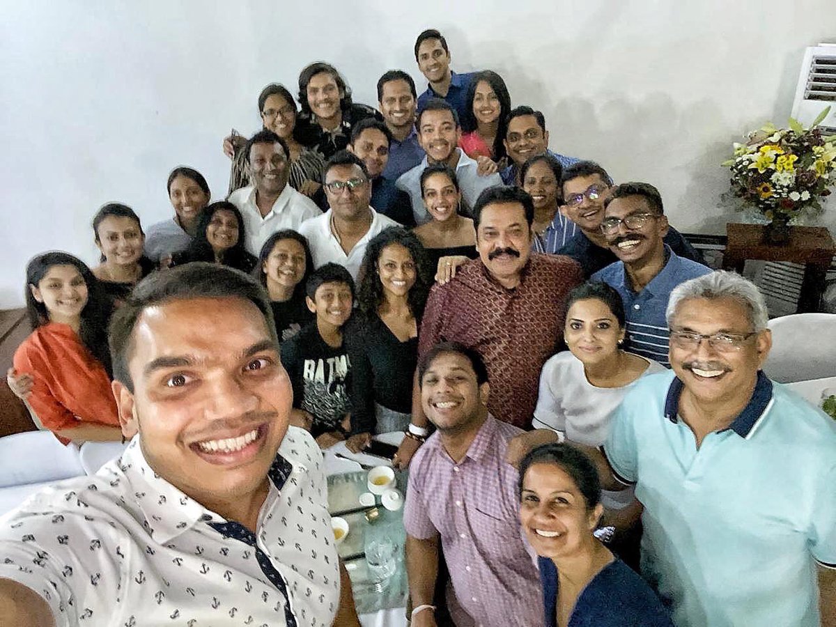 GotabayaR's tweet image. A relaxing time with  family on the weekend #Familymoments