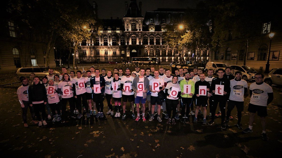 [#10DaysOfCaring] Dans le cadre de notre campagne solidaire "10 Days of Caring", nos collaborateurs ont illuminé Paris à la <a href="/CourseLumieres/">Course des Lumieres</a> samedi, pour soutenir la lutte contre le #cancer ! 🏃🏻‍♂️🏃🏻‍♀️👏🏻