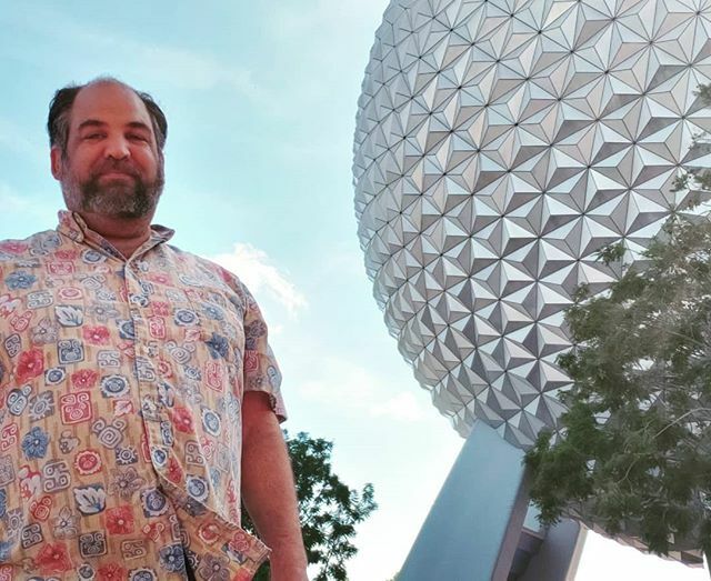 TheDisneyBlog's tweet photo. A family on the monorail kept calling this the EPCOT ball. What do you call it?
.
.
.
.
#epcot #epcotball #spaceshipearth #geodesicdome #thedisneyblog #futurism #disneyworld https://t.co/OGcfW4OhPR https://t.co/Fsx0zidRED