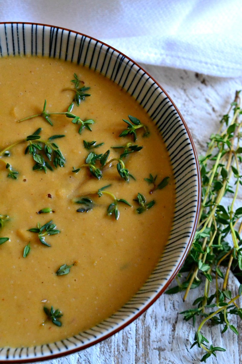 4. My chilli cinnamon butternut soup is so warming, but the flavors build up such beautiful complexity and the layers upon layers of flavor make each gulp such a joy!!!Recipe:  http://www.kaluhiskitchen.com/chili-cinnamon-butternut-soup/