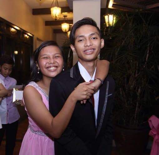 rinxbyn's tweet photo. Happy Birthday Tito Alec 😭 https://t.co/stxztUZBF2