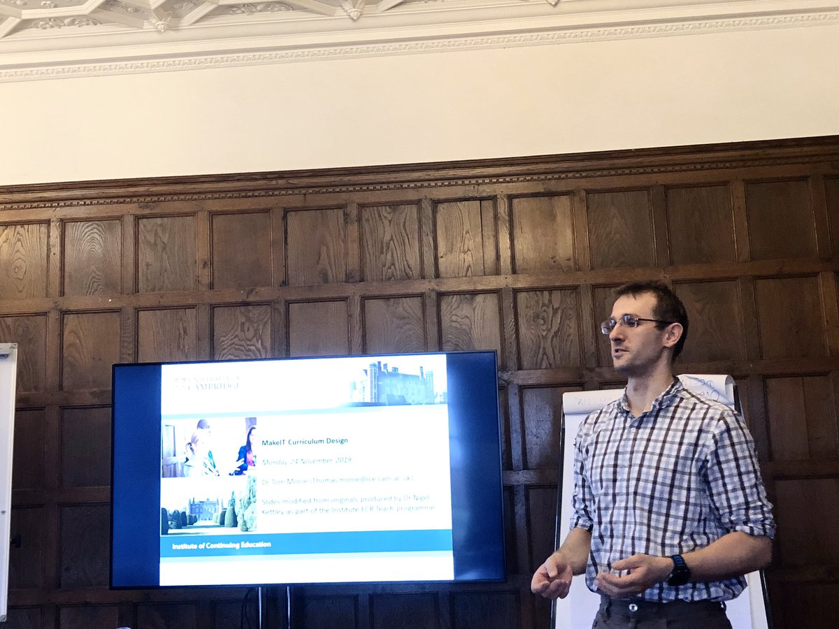 Brandelevation's tweet photo. Dr Tom Monie takes us through curriculum design #MAKEit training discussion around components. #valuesdoc #EntEd https://t.co/uoAJKYl7Ix