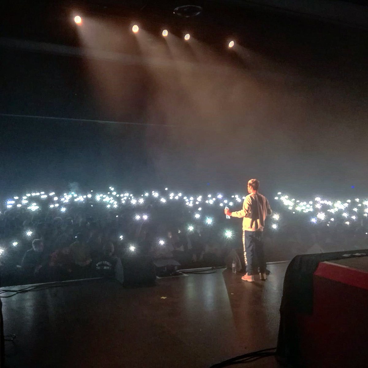 Merci Lyon c'était dingue ! Avec <a href="/Mamene_Lorenzo/">Lolo</a>. #wilkoetndy #live #concert #lorenzo #Lyon #rap