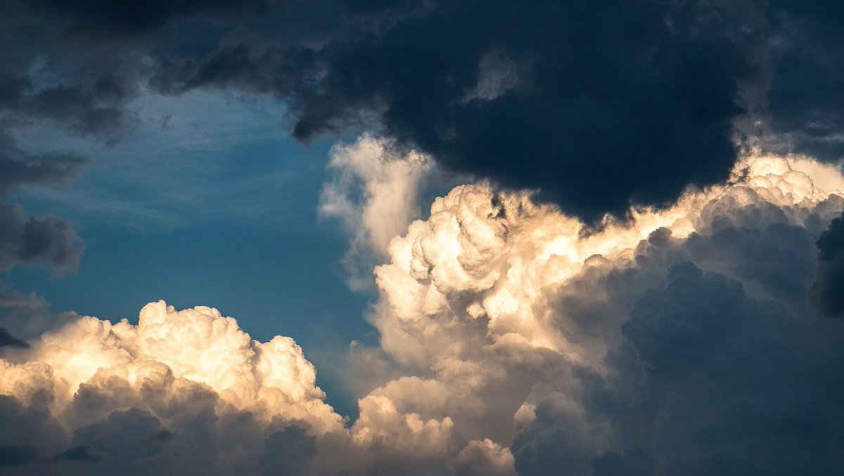 Netzwoche's tweet image. Vergangenen Freitag fiel die Infrastruktur des Schweizer Clouddienstleisters #cloudscale vollständig aus. Markus Furrer, Sprecher von @cloudscale_ch , nimmt Stellung. dlvr.it/RK2fwj