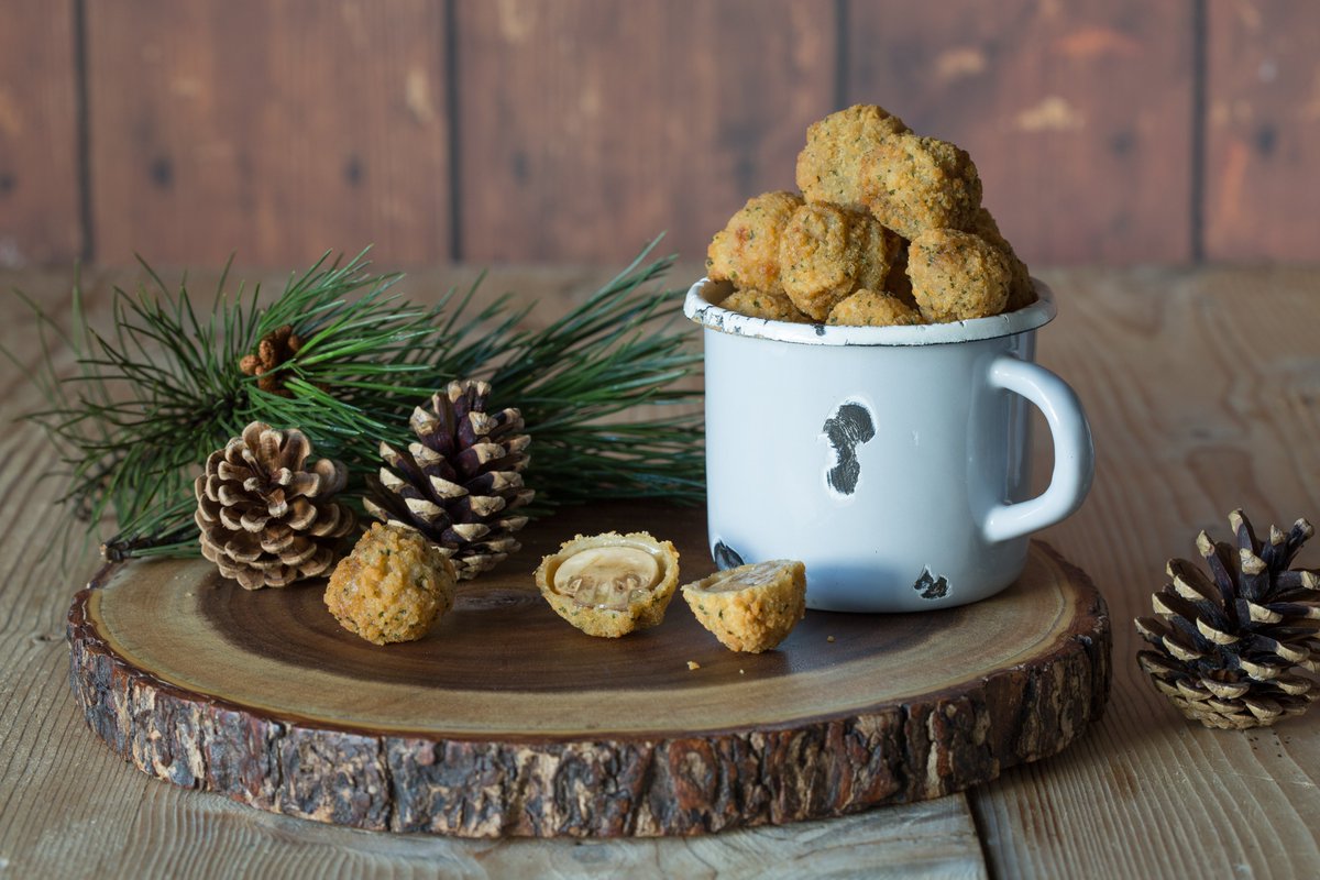 Another proven menu mover from Innovate..the deliciously classic crispy breaded mushrooms - a firm favourite for decades! innovatefoods.co.uk/products/bread…
#thebestbreadedmushrooms #crispybuttonmushrooms #garlicmushrooms