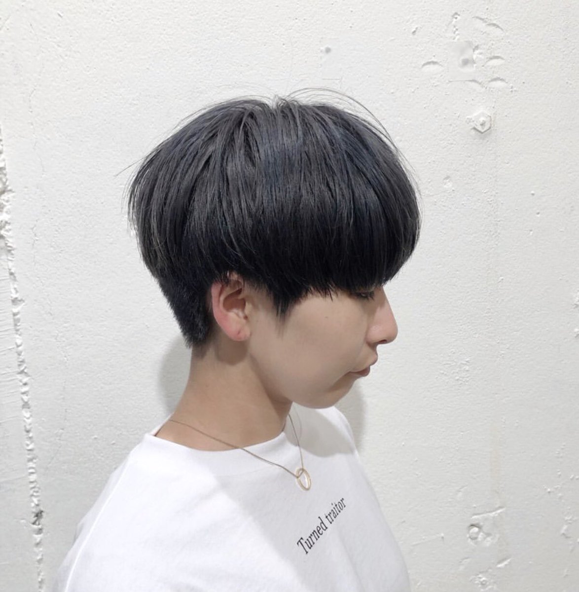 Twitter पर きょん 韓国ヘア 韓国マッシュ カットモデル募集中 料金 1650 場所は大阪 梅田 時間は19時以降 月曜日定休日 ご興味ある方お気軽にdm下さい スキルアップの為のモデルです カット以外のプラスのメニューも出来ます カットと一緒にカラーなど