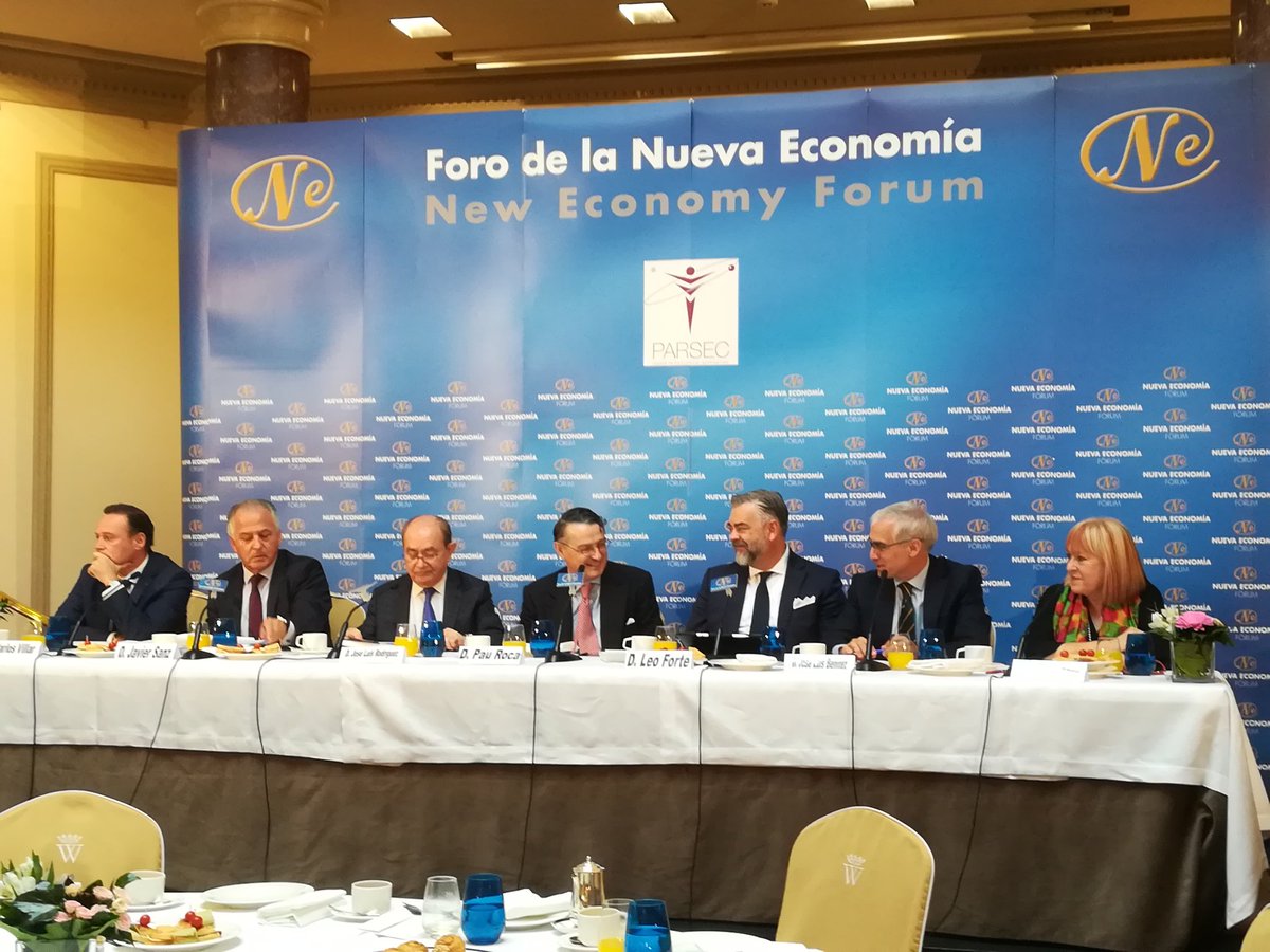 FEV_Vino's tweet image. Comienza el panel técnico sobre el vino del futuro en @NewEconomyForum con participantes de mucho nivel
