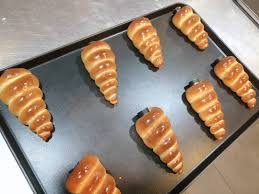 끼악~나 조아하는 초코소라빵!! 실검떳네~😍
윗부분 초코똥에 찍먹이 진리~🐖🐖