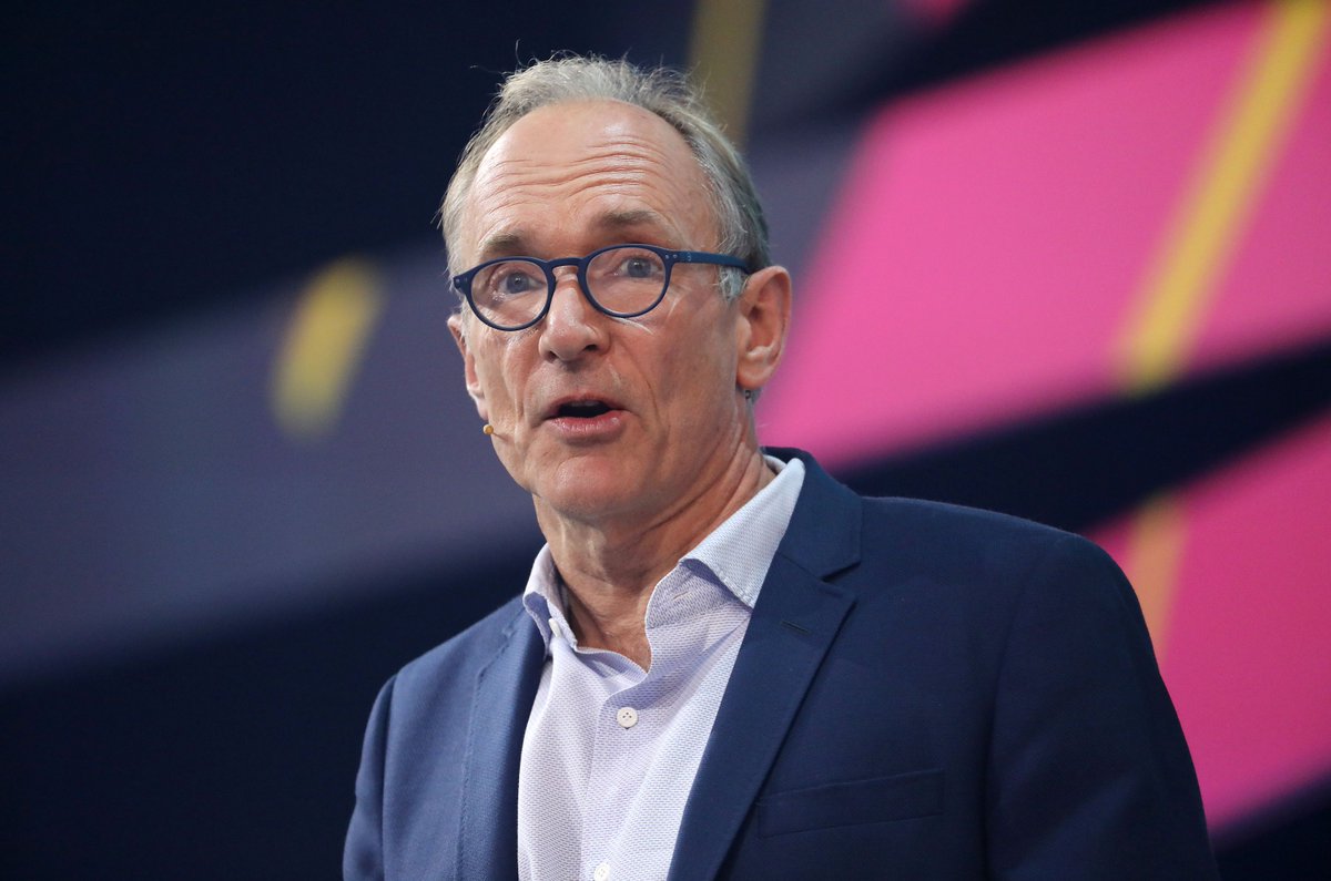 verge's tweet photo. Tim Berners-Lee launches Google and Facebook-backed plan to fix the web https://t.co/nTbfDOBGu0 https://t.co/Yils4kqAq1