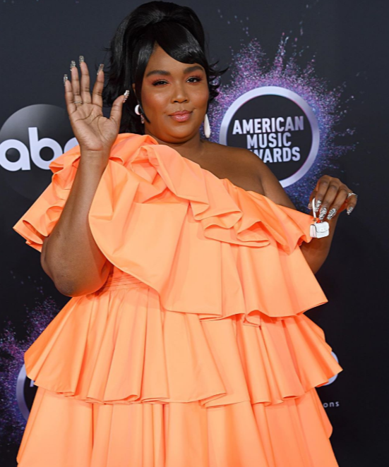 PrettyLittleThing tweet media