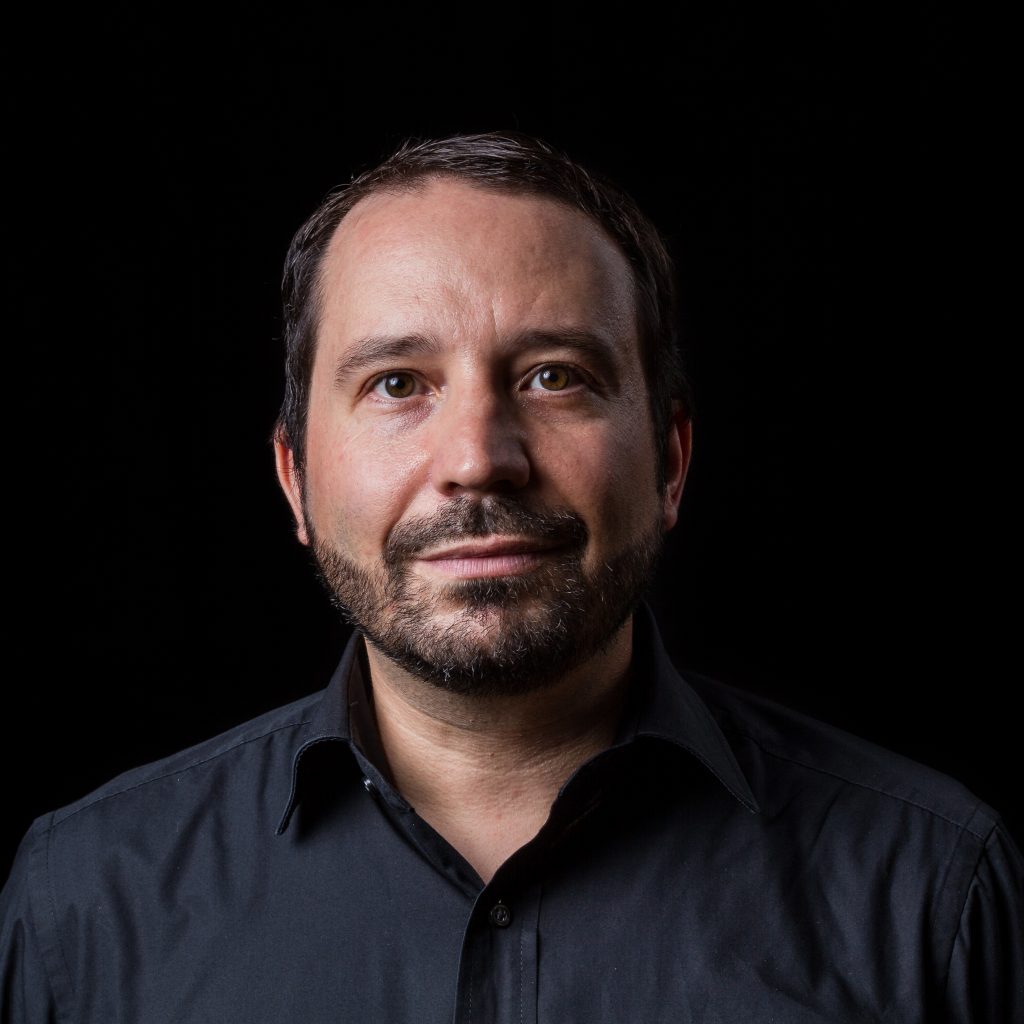 tpmsierre's tweet image. Am Nachmittag des #tpmsierre bieten wir Ihnen interaktive Workshops an. Unter anderem mit Herrn Urs Langenegger, Mitgründer von Bandara, zum Thema: "Digital erweitertes Kulturerlebnis dank AR und VR." @urslang 
Sichern Sie sich Ihren Platz jetzt unter: eventbrite.fr/e/tpm-2019-tra…