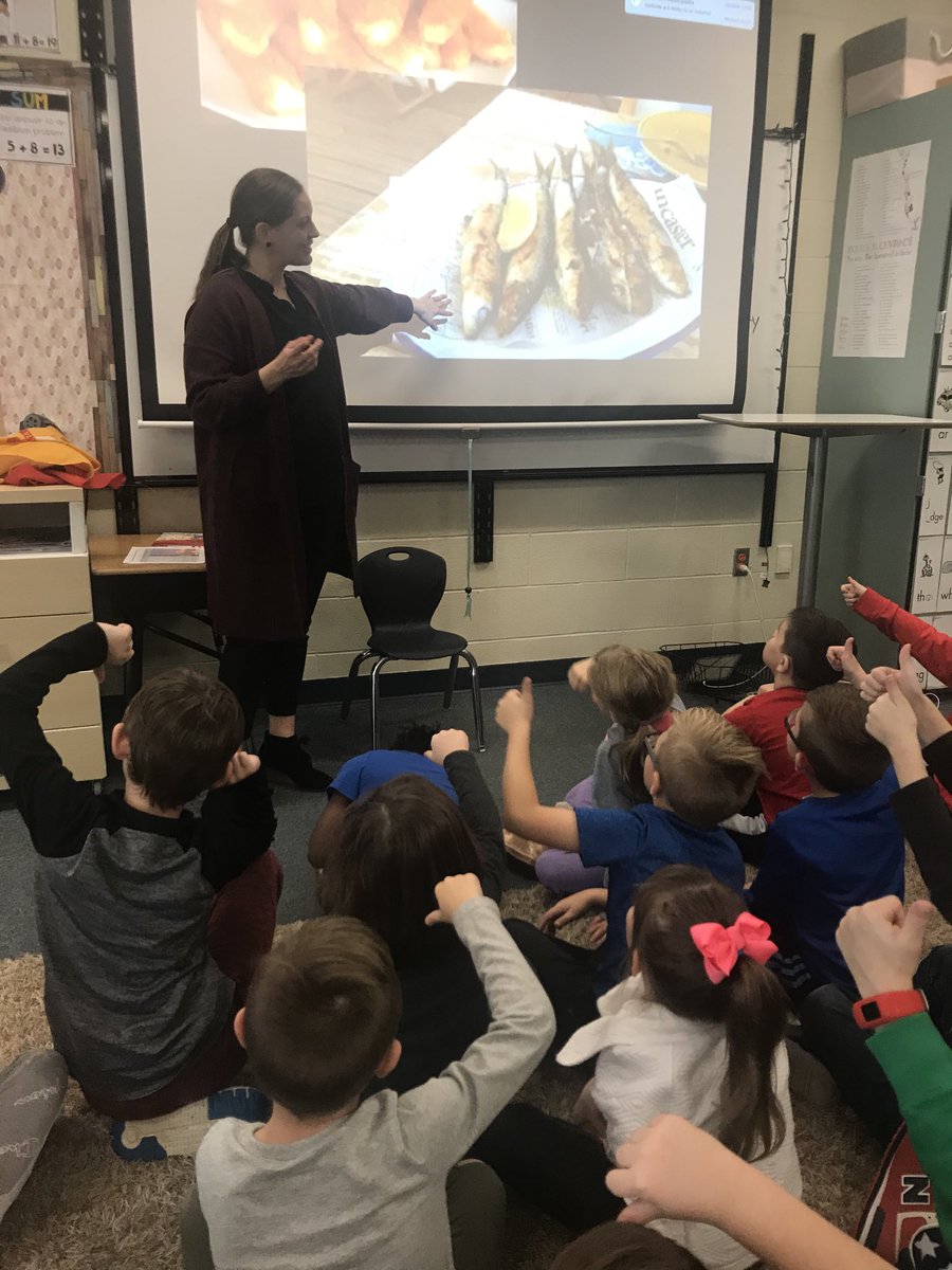 Tonya_Cogan's tweet photo. Our 3rd and final destination is Spain! #lpsleads #lssharks #workdcultureday https://t.co/sBQH2ws51a