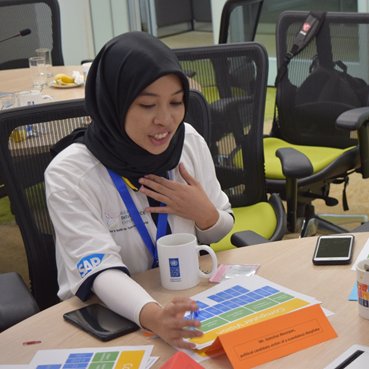 .<a href="/UNRCPD/">UNRCPD</a>’s held an interactive workshop with #science, #technology, #engineering &amp; #mathematics students from 10 #ASEAN countries to encourage critical thinking about ethical issues &amp; emerging #technologies &amp; their role in advancing the <a href="/GlobalGoalsUN/">Global Goals</a>. See:bit.ly/2OgE5oH