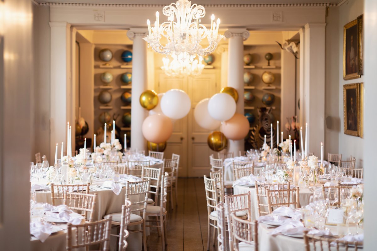 GOLDEN TOUCH // A romantic wedding breakfast set up in the Dining Room. Captured by Craig and Eva Sanders | Flowers by All for love london | Balloons by <a href="/3BubblegumGirls/">Bubblegum Balloons</a> #aynhoepark #wedding #weddingbreakfast #styling #balloons #flowers #countryhouse #privatehome