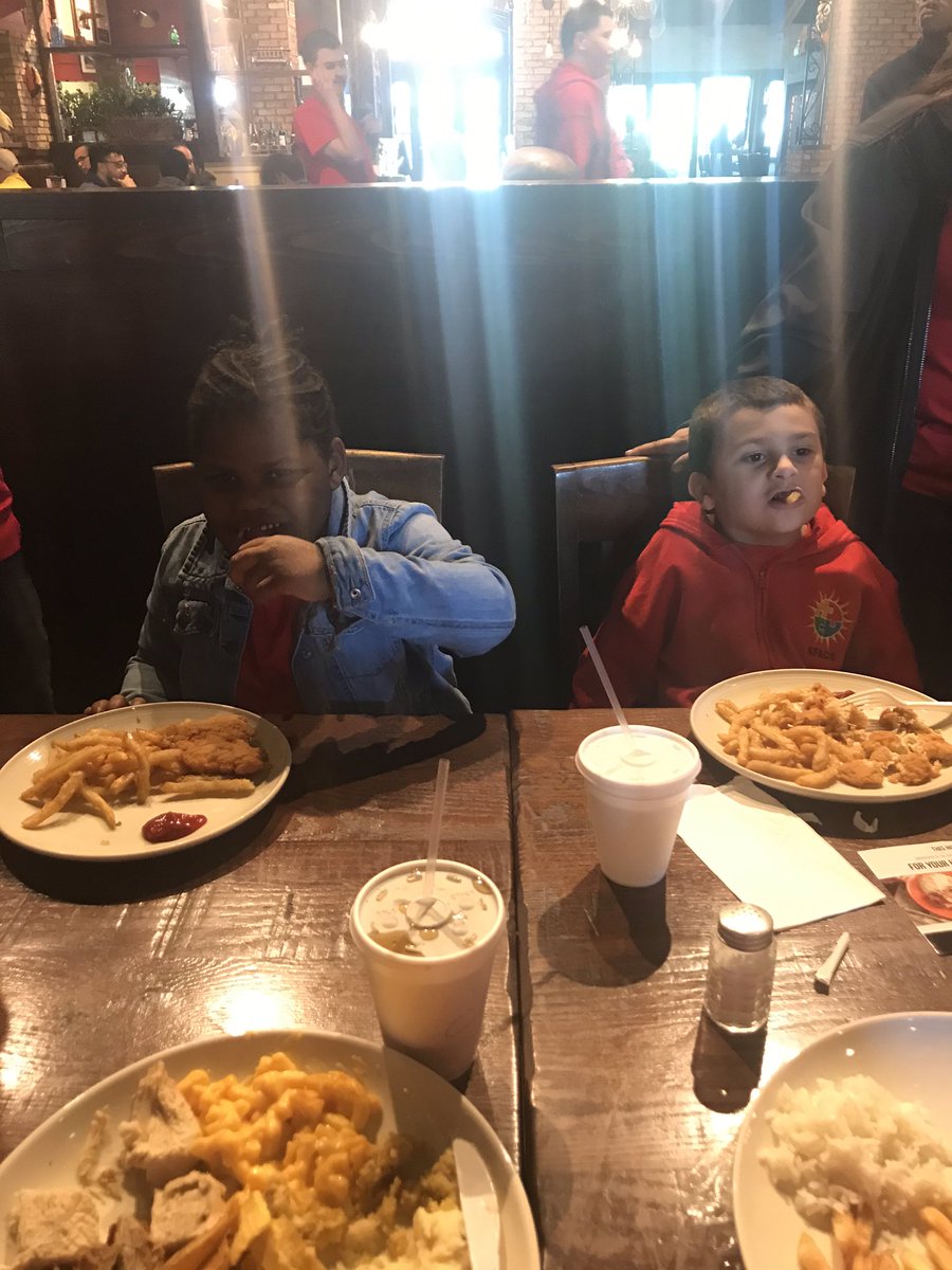 SFACS_Autism's tweet photo. #thanksgivingluncheon #SFACS #onlyatSFACS #brighterdayforautism https://t.co/jIYllS8VKW