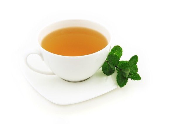 AskAwayHealth's tweet photo. #twoimportantthings
#Greentea
A lot of individuals take green tea because they believe it is a metabolic booster, helps with weight loss or is good for the heart.
But if you suffer from insomnia, green tea may worsen it, as some may contain caffeine.1/4 https://t.co/UX3HDiX3NP