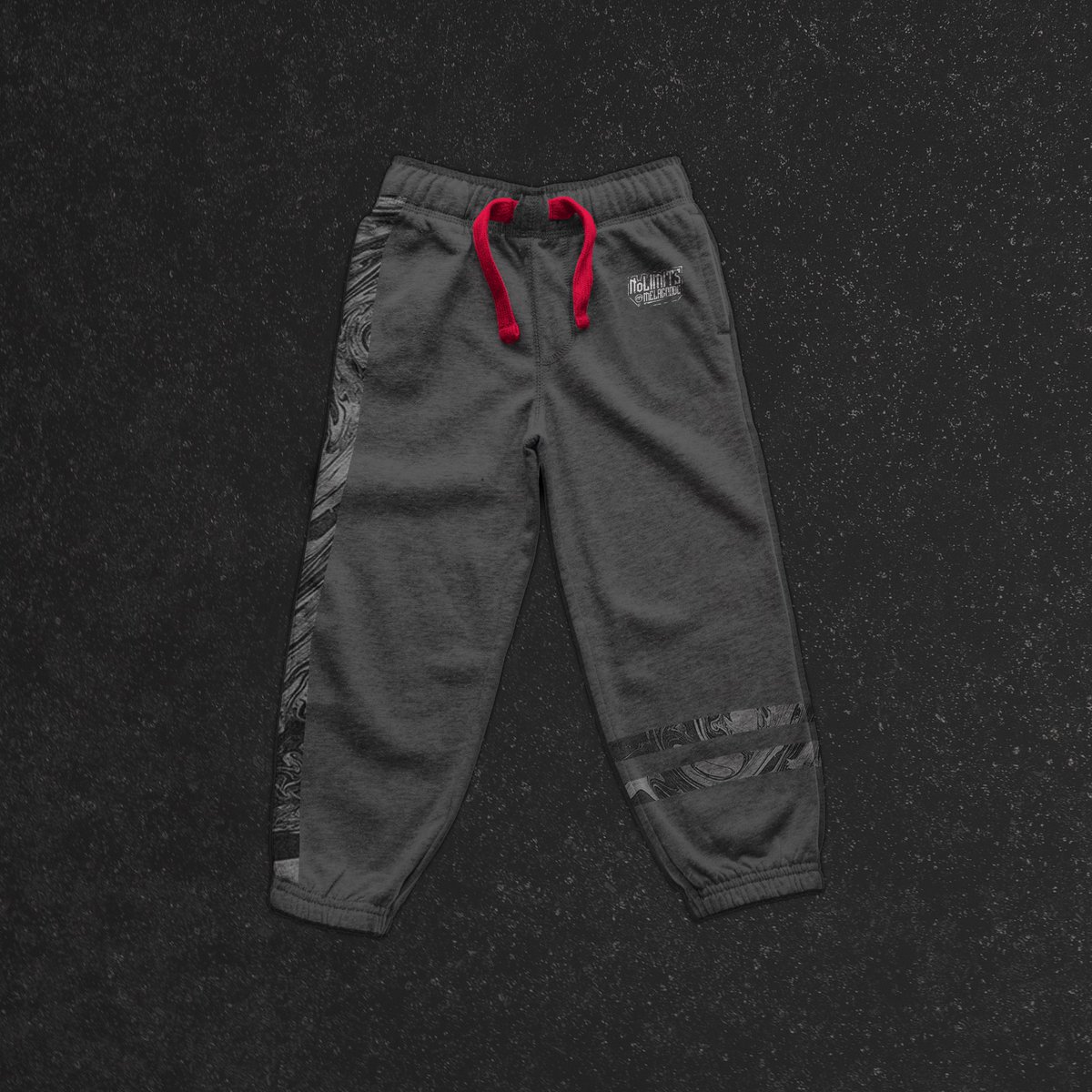 Tranquilli che non vi mandiamo in giro in mutande, abbiamo pensato a tutto <a href="/veloxcod/">VeloX</a> @Rampageinthebox <a href="/KarmSlaya/">Albe</a> <a href="/NoL_Melagoodo/">NoLimits.Melagoodo</a>