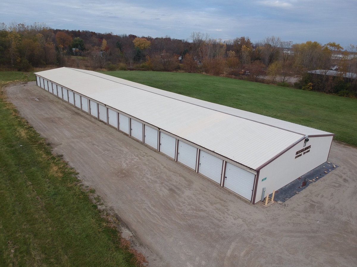 Check out our new listing! 40 Storage Units @ $73.50 Each Per Mo
Units are 10’ x 22’ with approximately 3.45 aces of land included. 

Contact Michael today!
#moveinmonday #bomierproperties

ow.ly/5zem50xhgDn