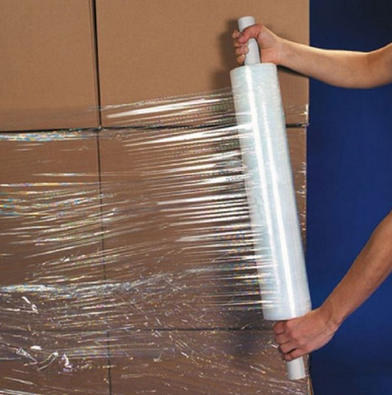 RedRoverStorage's tweet image. #MovingTipMonday Buy a roll of stretch wrap to keep your boxes and belongings tightly packed. #RedRover #FetchableStorage More tips at: ow.ly/K1wN50w2kvf