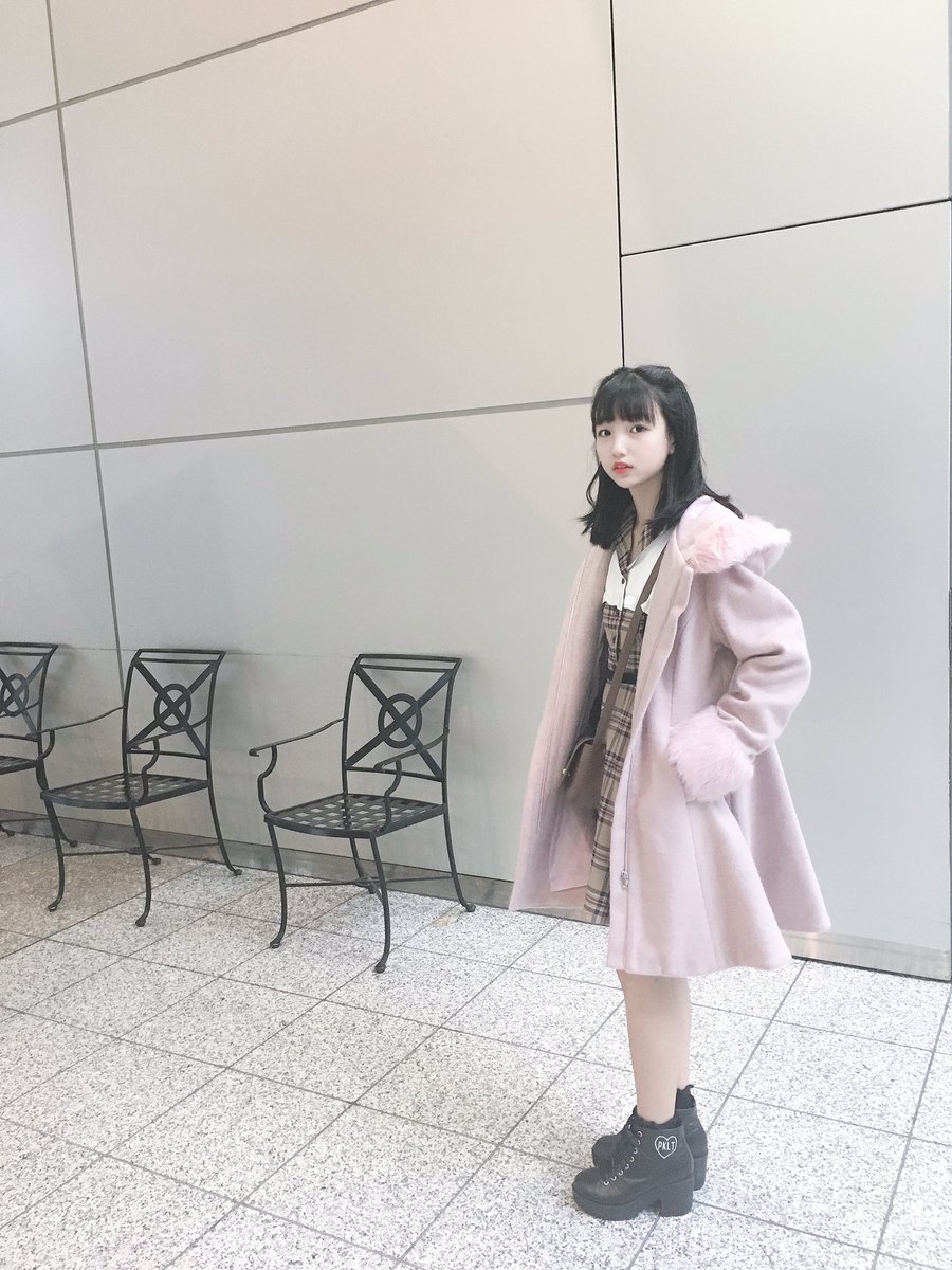 れーか A Twitter かわいいピンクのコート ガーリーだぁー れいか Jc1 中学一年生 中学生 モデル コート ガーリー