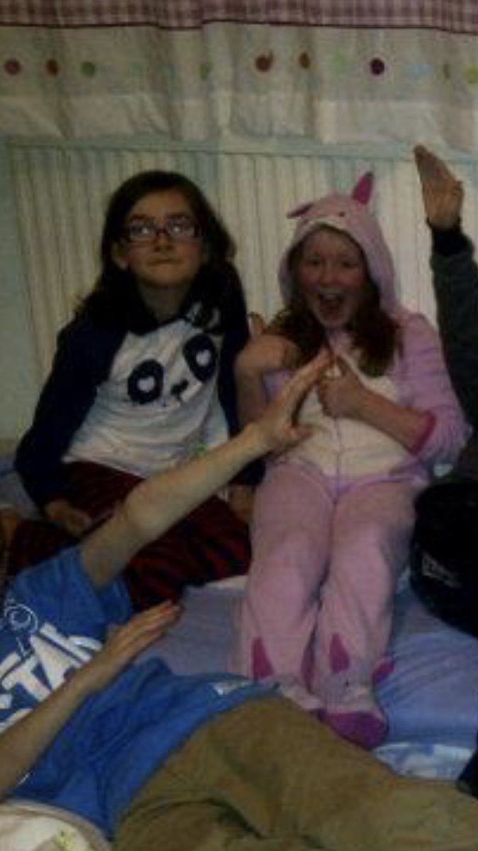 <a href="/xamysimpsonx/">amy</a> HAPPPPEEEEE 18th birthday to my day one bestie 🤜🏽🤛🏽 Have the best day ever!!! Can’t wait to see you to get in a pickle togetha miss your pretty face lots💘💕💓💖💞💝 love you longtime homie xxxx