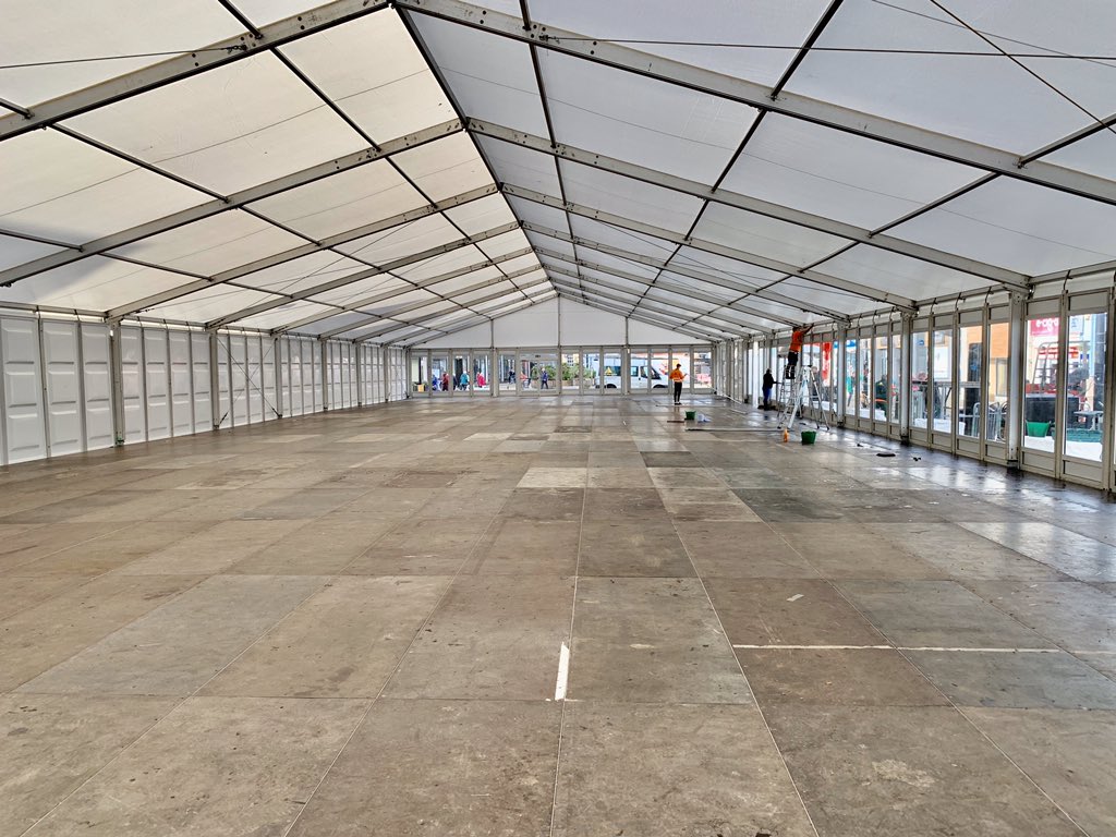 OfficialMadein1's tweet image. This is not just any marquee. This is the Made in Cornwall marquee on Lemon Quay in Truro and its absolutely huge!! 10,000 square feet of Authentic Cornish Christmas Gifts!! #madeincornwall