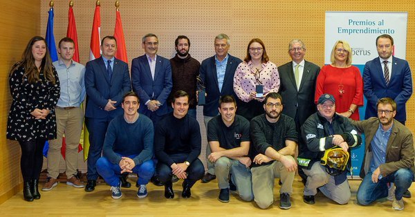 <a href="/geoimpulsa/">geoimpulsa</a> Natur, premiado en el V Programa #SpinupEmprendeconUnizar y <a href="/BeOnChip/">BEOnChip</a> , también de <a href="/unizar/">Universidad Zaragoza</a>, Premios Iberus Emprende. Enhorabuena!! Sois #GenteUnizar