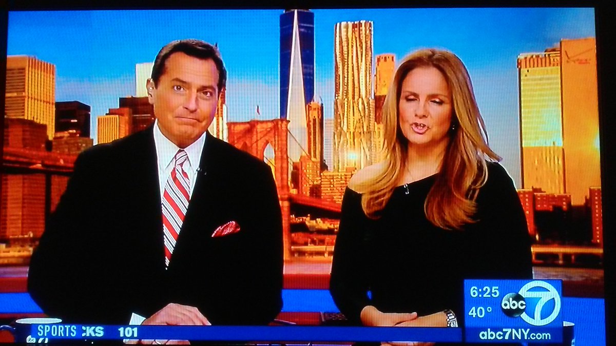 pkchin888's tweet photo. #Nov25th #HappyMoning Good Morning Michelle , Heather , Candace Mc , Sam,Ken ,Diana @mcharlesworth7 @heatherorourke7 @CandaceMcCowan7 @SamChampion @KenRosatoABC7 @dianaroccoabc7. #WeatherThenHeather🌞🌈🙆 Sam's forecast #PreThankgiving. Heather's 🚉🚙🚔🚒🚨⚠🚧🚦.ty @ABC7NY https://t.co/WT4GAntPBo
