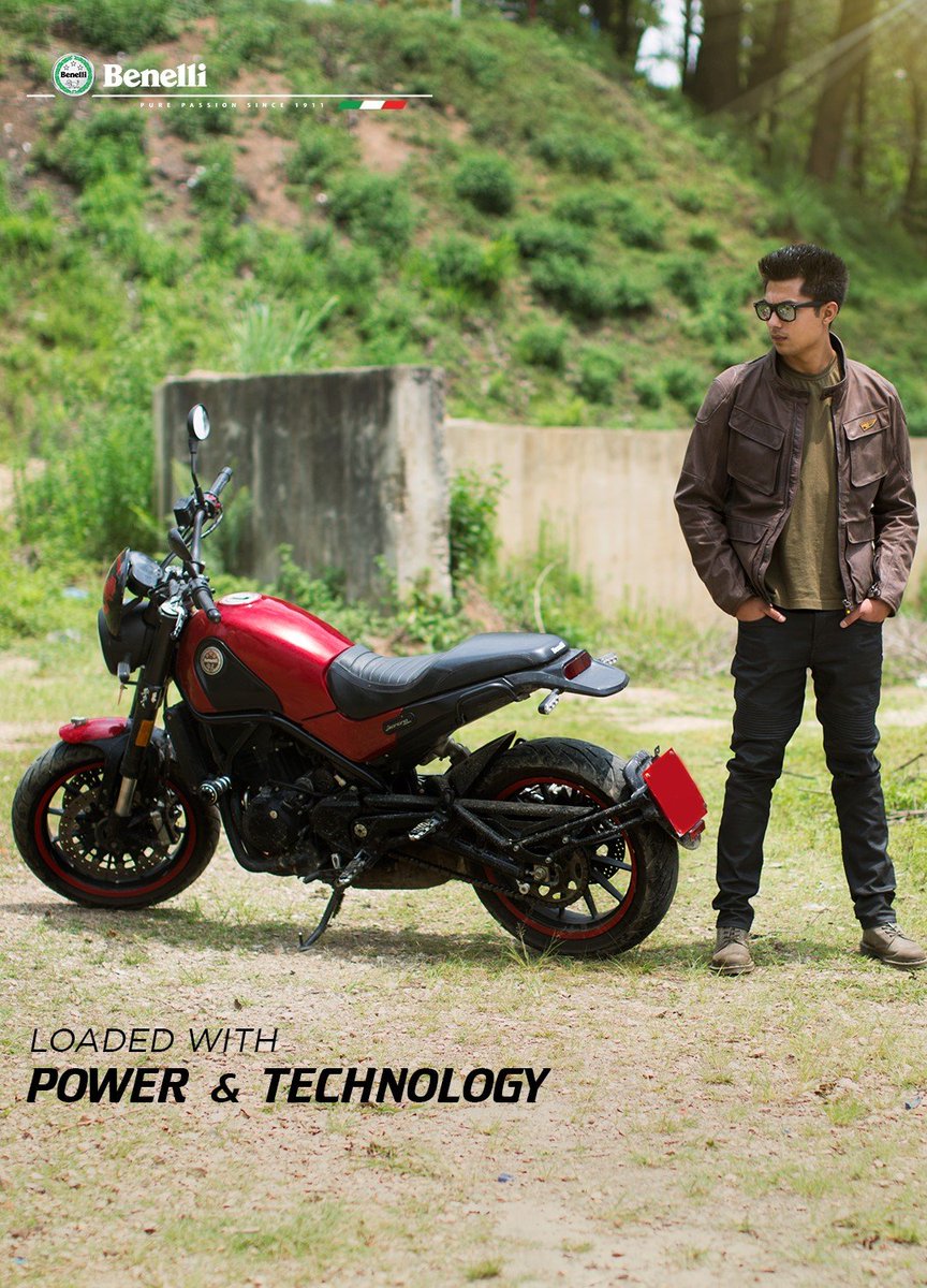 BenelliNP's tweet photo. Loaded with power & technology, the fun never stops with the Leoncino 250.
#Benelli #Leoncino #BikerForLife #BenelliPassion #Simple #Modern #BikeLife #MotorradLife #BenelliMoto #CafeRacer https://t.co/uncM6Ghv6G