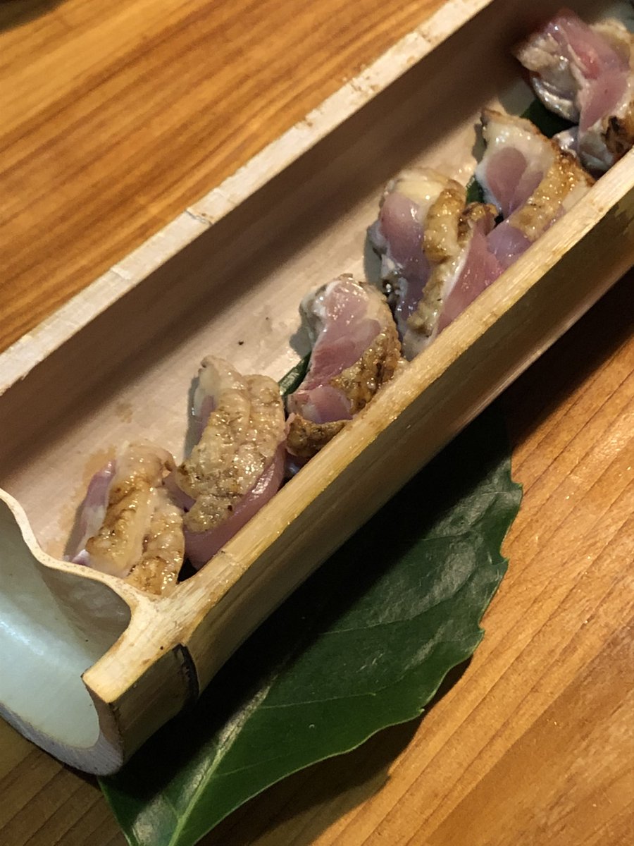 Mayu_Chiba19's tweet photo. #宮崎県小林市 
とにかく美味しいものがたくさんありすぎて、しばらく食べもの投稿ふえそう。

軟水炭酸水はまだ売ってなくて、これから販売予定と！
ロゴも素敵。#JOJON じょじょんは方言でとても、すごく、という意味。

#軟水炭酸水 #未発売 https://t.co/mBULifBQYn