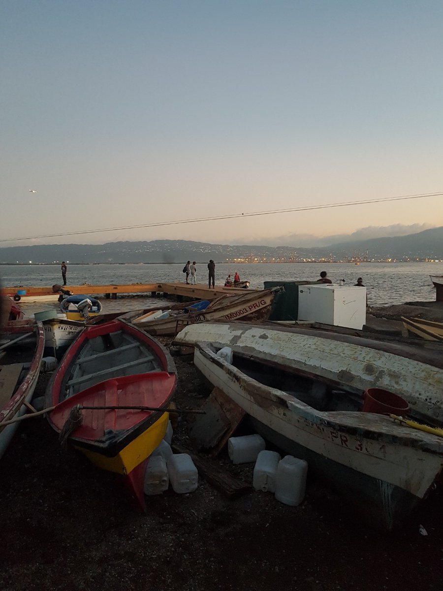 UNODC_BMB's tweet photo. Securing the global #OceanSpaces! The @UNODC_MCP met the fishing communities in #Jamaica to get more insights on how #maritimesecurity has affected them! @UNODC @UNODC_ROPAN https://t.co/6eJTBbKRw1