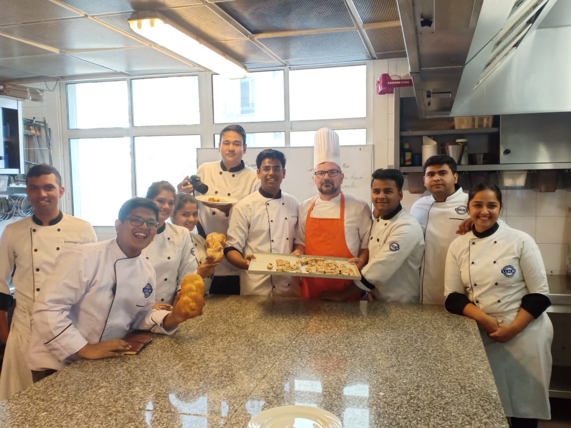 Pankaj88313153's tweet photo. #iihmfranceculinarytour At the ALBERT DE MUN Paris, France #iihmjaipur #iihmhotelschools #iihmrock #iihmbest3years #IIHMDelhi @IIHM_YCOlympiad @subornobose @IIHMHOTELSCHOOL @AADirIIHMDELHI @Debasis53995128 @IIHMHyderabad @Abhishe67100142 @ajitfnb @Reetaiihm @IIHMANSHUL_JPR https://t.co/Upjc8X08cZ